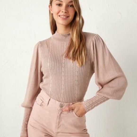 💥Host Pick💥 Balloon-Sleeved Sweaters - Picture 1 of 1